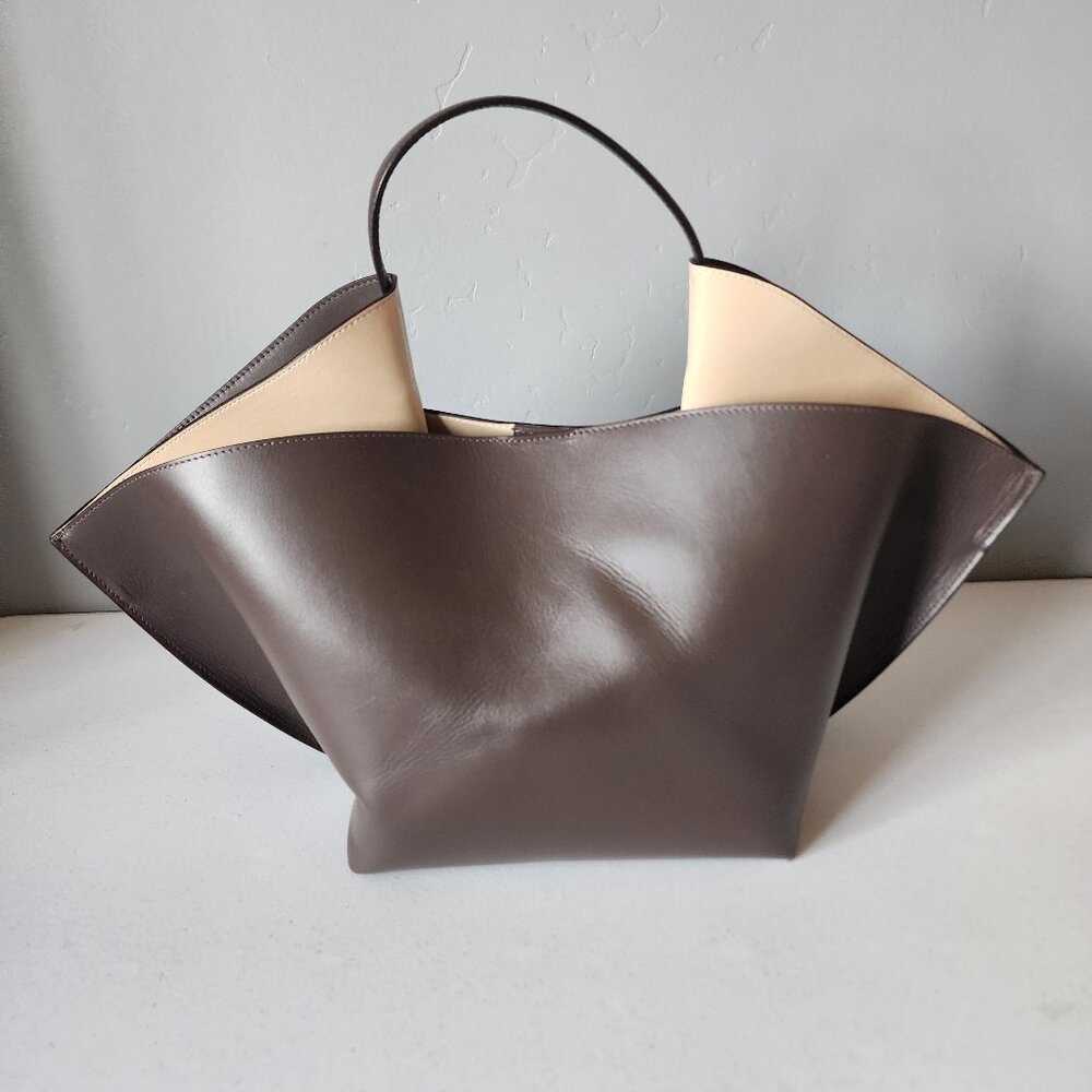 Ree Projects Tote "EUC" - Picture 8 of 16